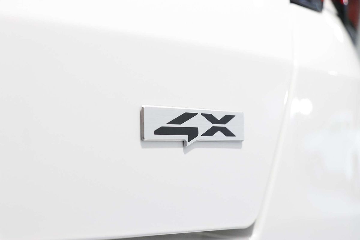 2022 Kia Sorento Sport MQ4