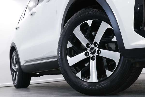 2022 Kia Sorento Sport MQ4