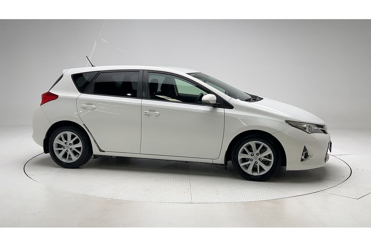 2014 Toyota Corolla Ascent Sport ZRE182R