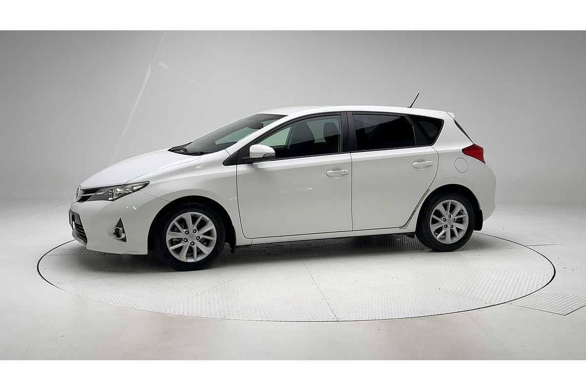 2014 Toyota Corolla Ascent Sport ZRE182R