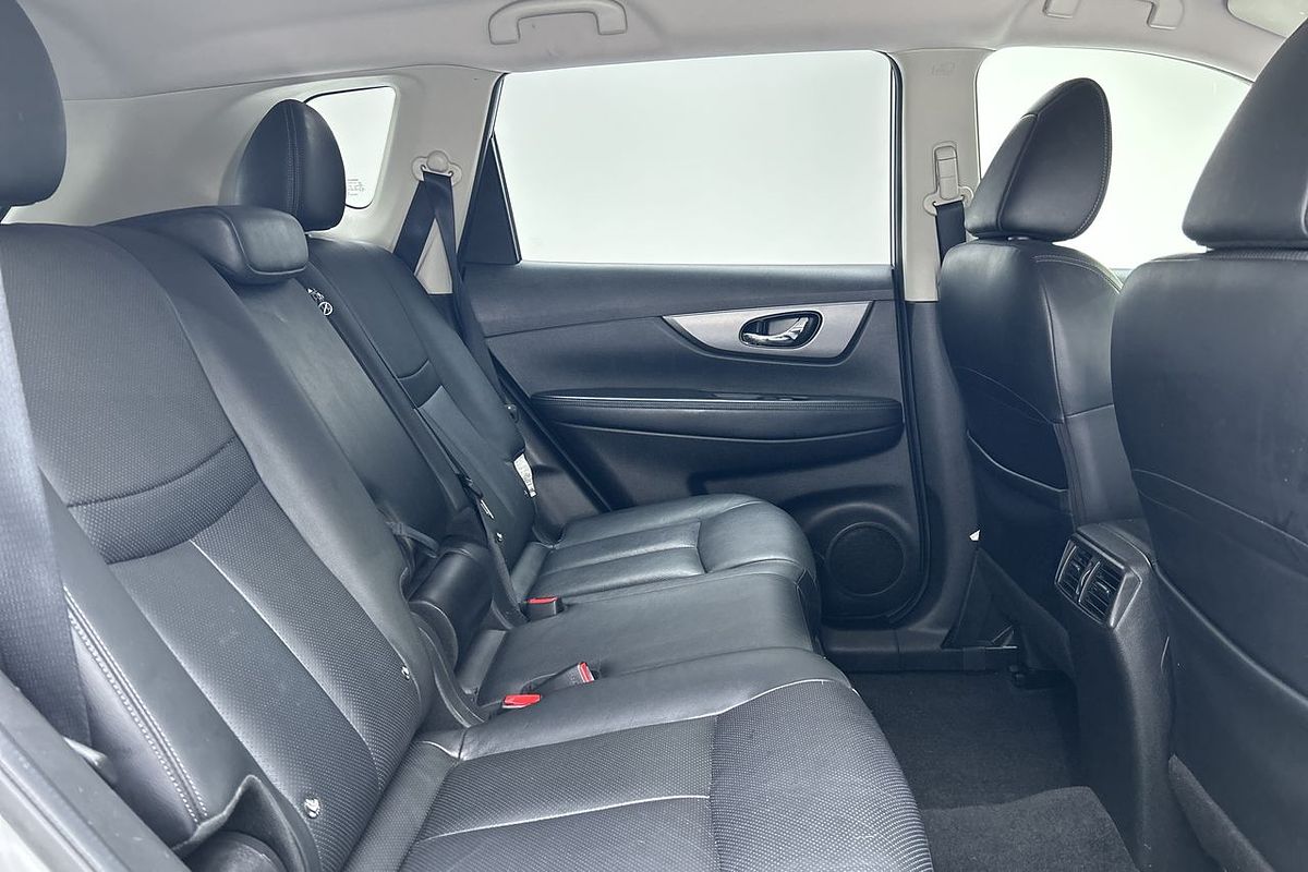 2015 Nissan X-TRAIL ST-L T32