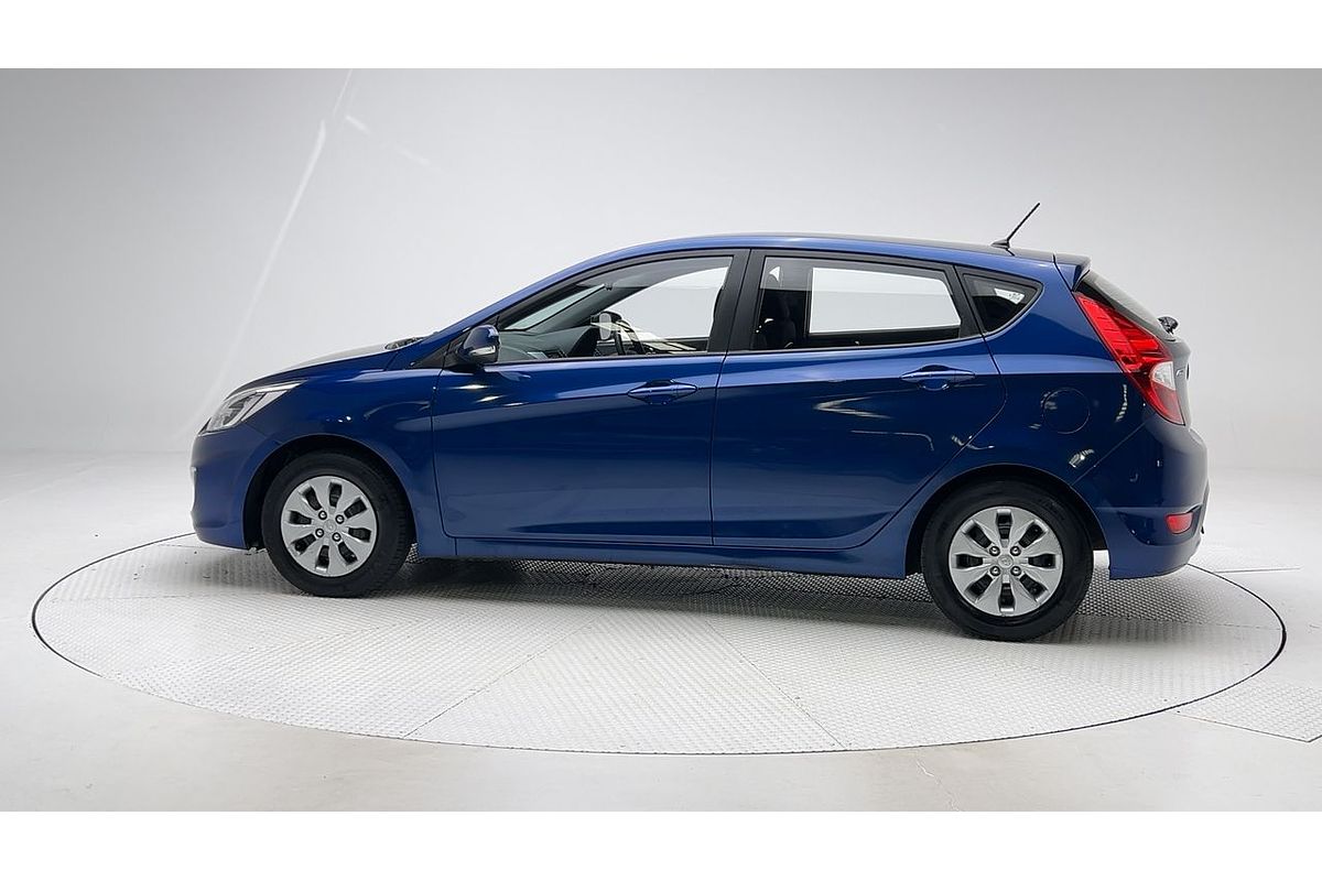 2016 Hyundai Accent Active RB4