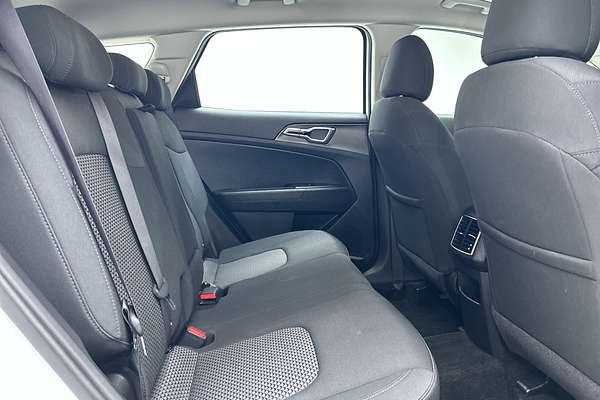 2024 Kia Sportage S NQ5