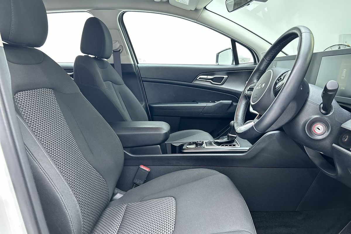 2024 Kia Sportage S NQ5