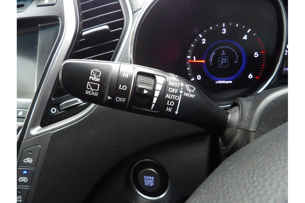2012 Hyundai Santa Fe Highlander DM