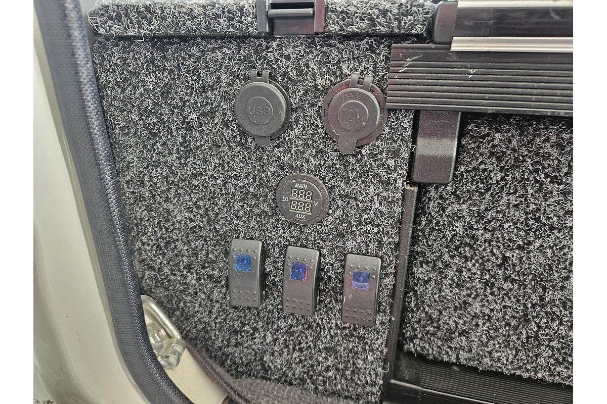2022 Toyota Landcruiser GXL VDJ76R