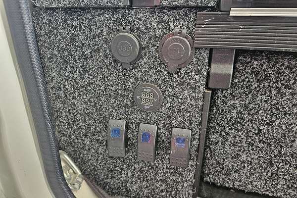 2022 Toyota Landcruiser GXL VDJ76R