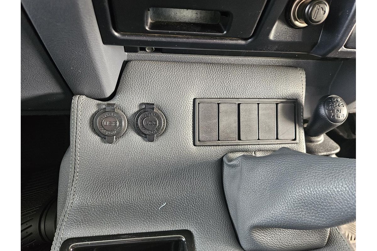 2022 Toyota Landcruiser GXL VDJ76R