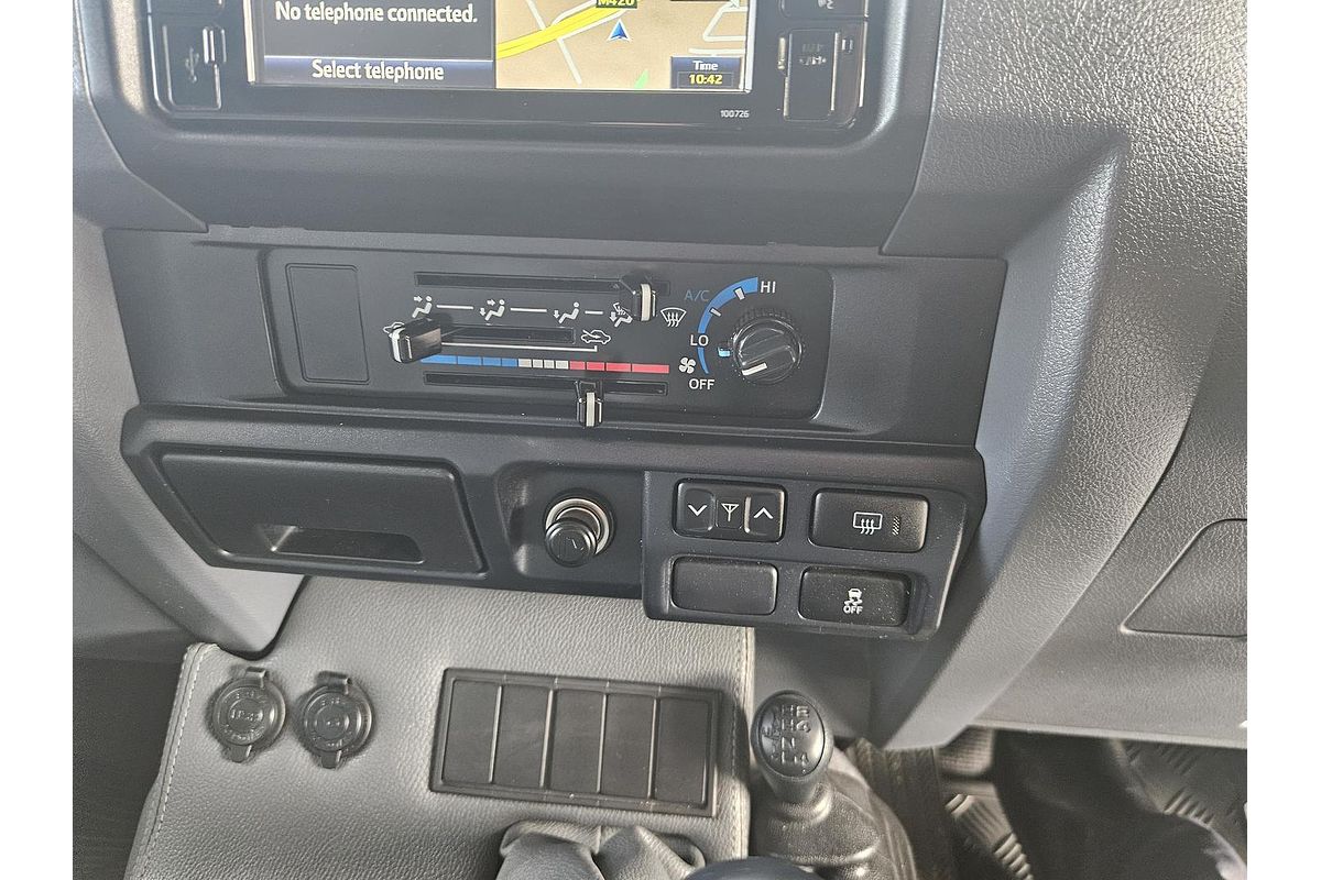 2022 Toyota Landcruiser GXL VDJ76R