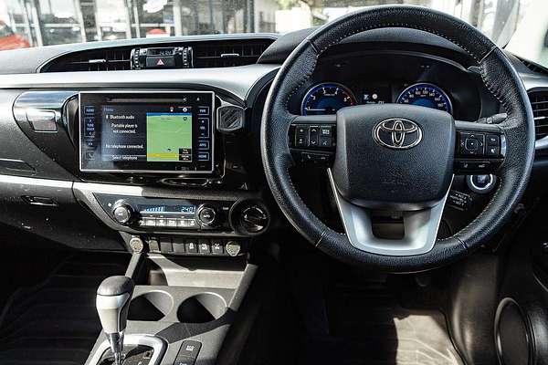 2020 Toyota Hilux SR5 GUN126R 4X4