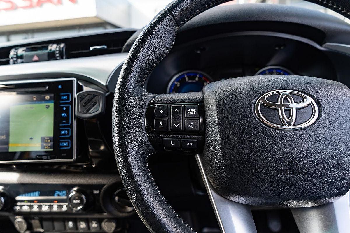 2020 Toyota Hilux SR5 GUN126R 4X4