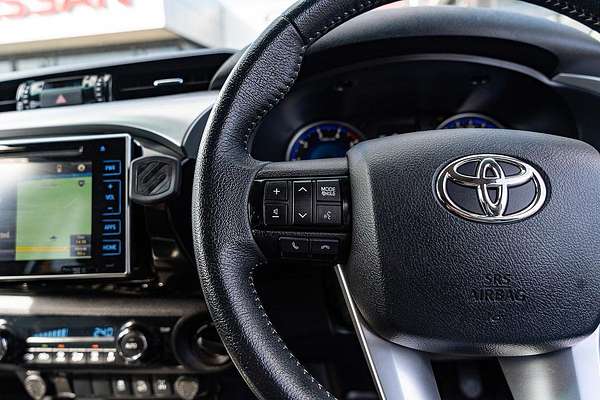 2020 Toyota Hilux SR5 GUN126R 4X4