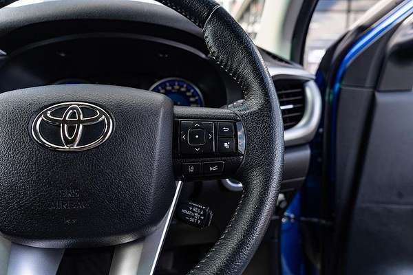 2020 Toyota Hilux SR5 GUN126R 4X4