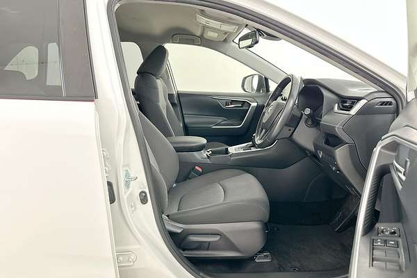 2021 Toyota RAV4 GXL AXAH52R