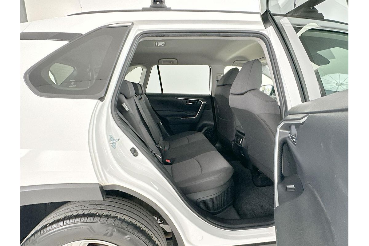 2021 Toyota RAV4 GXL AXAH52R