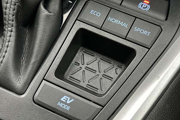 2021 Toyota RAV4 GXL AXAH52R