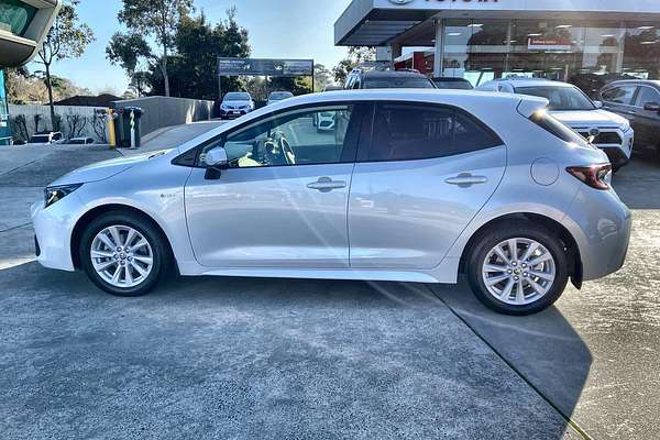 2024 Toyota Corolla SX Hybrid ZWE219R