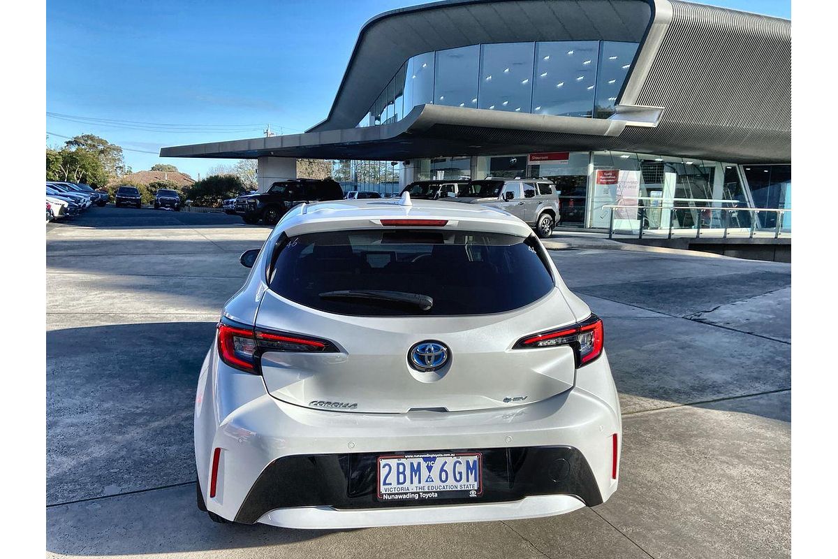 2024 Toyota Corolla SX Hybrid ZWE219R