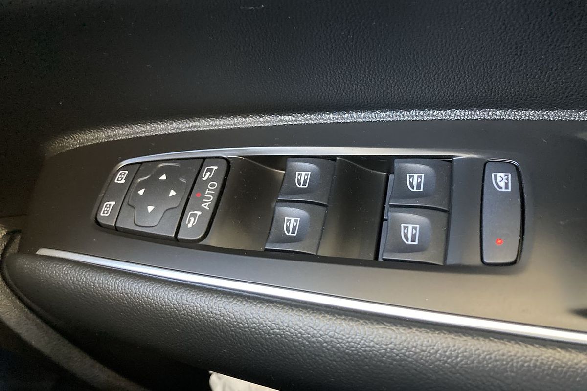 2023 Renault Koleos Life HZG