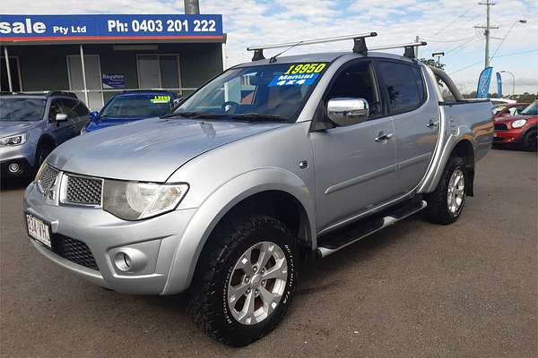 2014 Mitsubishi Triton GLX-R MN 4X4