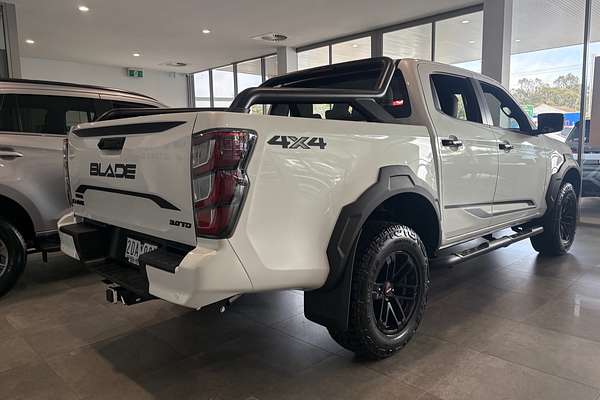 2025 Isuzu D-MAX BLADE 4X4