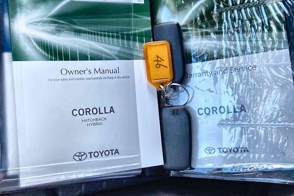 2024 Toyota Corolla SX Hybrid ZWE219R