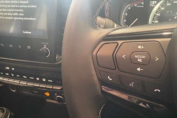 2025 Isuzu D-MAX BLADE 4X4