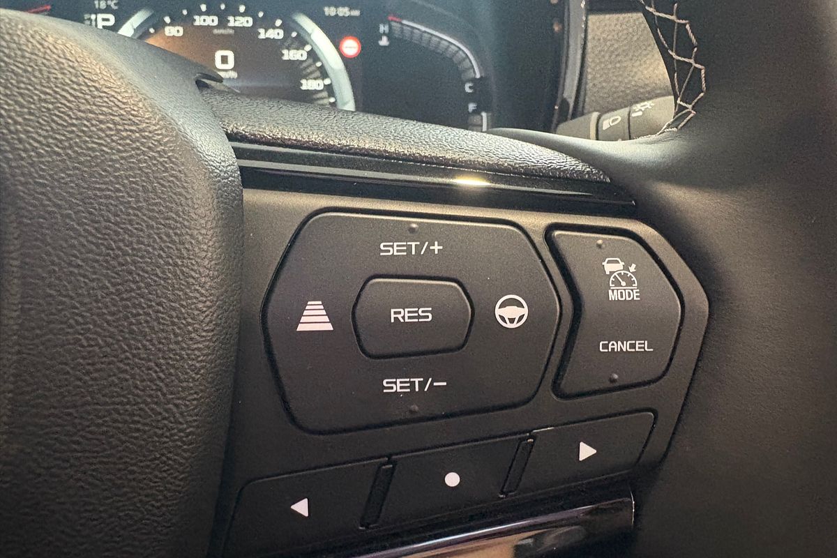 2025 Isuzu D-MAX BLADE 4X4