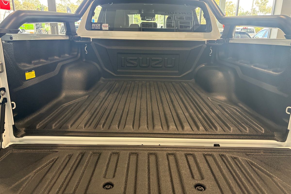 2025 Isuzu D-MAX BLADE 4X4