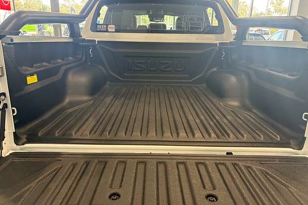 2025 Isuzu D-MAX BLADE 4X4