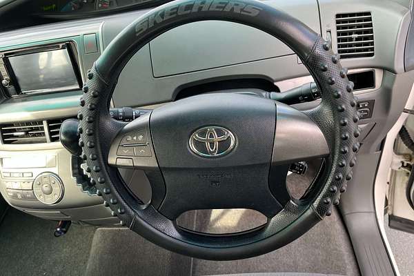 2010 Toyota Tarago GLi ACR50R
