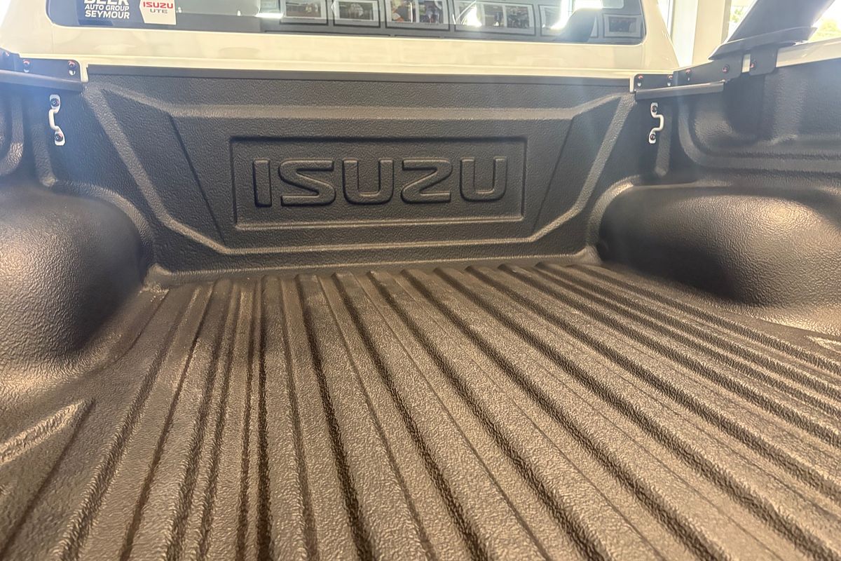 2025 Isuzu D-MAX BLADE 4X4