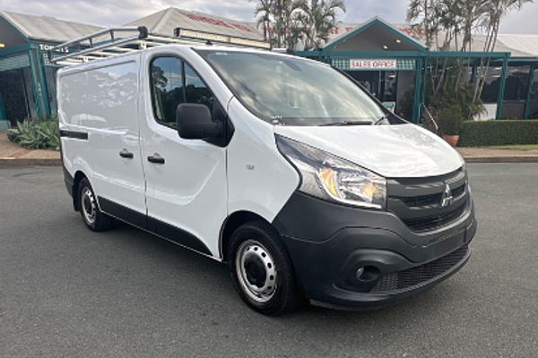 2021 Mitsubishi Express GLX SN SWB