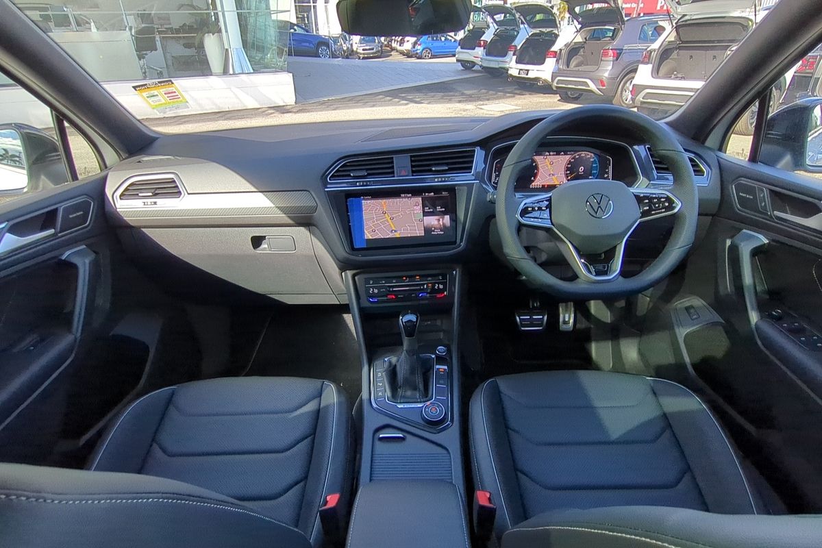 2024 Volkswagen Tiguan Wolfsburg Edition Allspace 5N