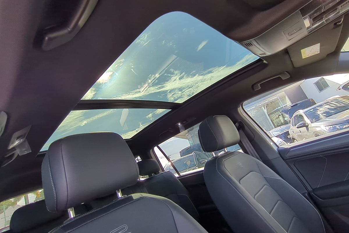 2024 Volkswagen Tiguan Wolfsburg Edition Allspace 5N