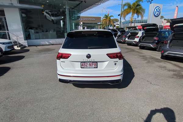 2024 Volkswagen Tiguan Wolfsburg Edition Allspace 5N