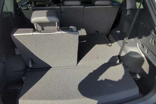 2024 Volkswagen Tiguan Wolfsburg Edition Allspace 5N