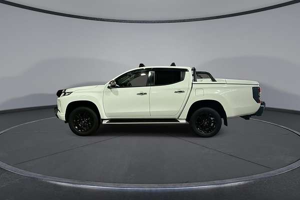 2022 Mitsubishi Triton GLS MR 4X4
