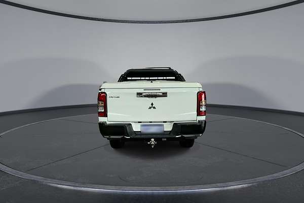 2022 Mitsubishi Triton GLS MR 4X4