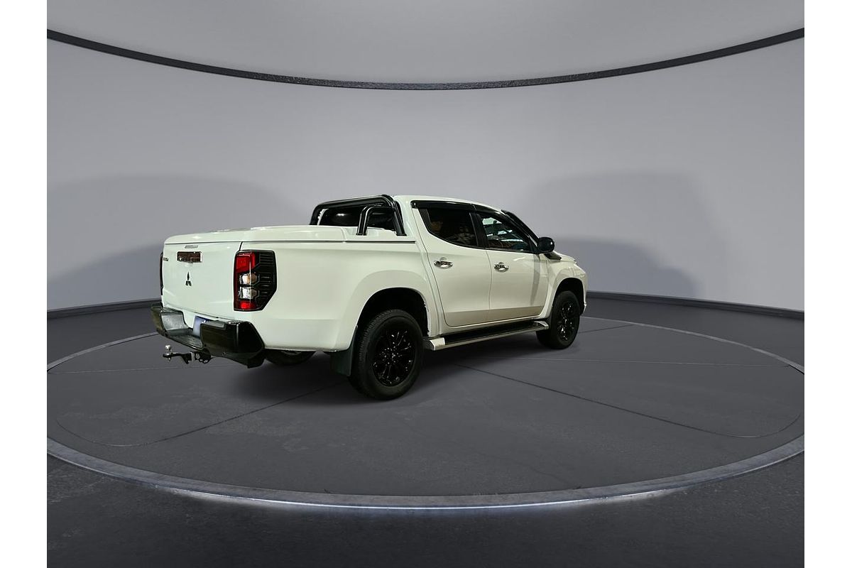 2022 Mitsubishi Triton GLS MR 4X4