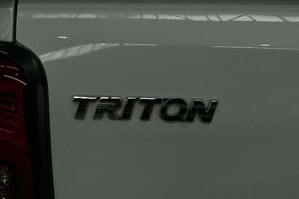 2022 Mitsubishi Triton GLS MR 4X4