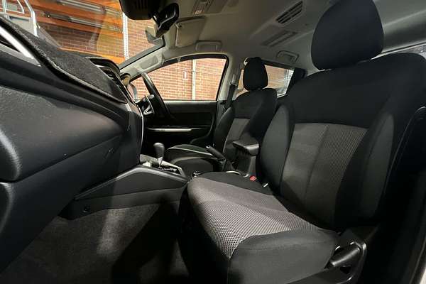 2022 Mitsubishi Triton GLS MR 4X4