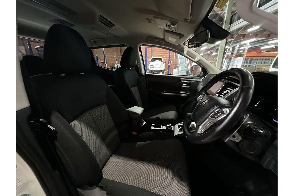 2022 Mitsubishi Triton GLS MR 4X4