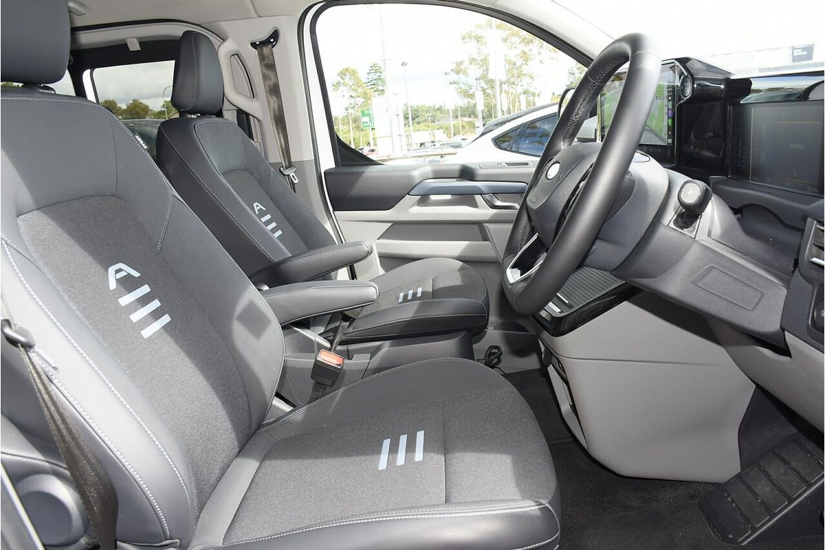 2024 Ford Tourneo Active AV SWB