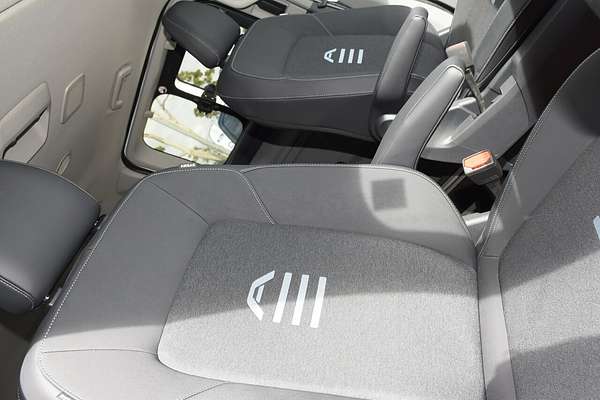 2024 Ford Tourneo Active AV SWB