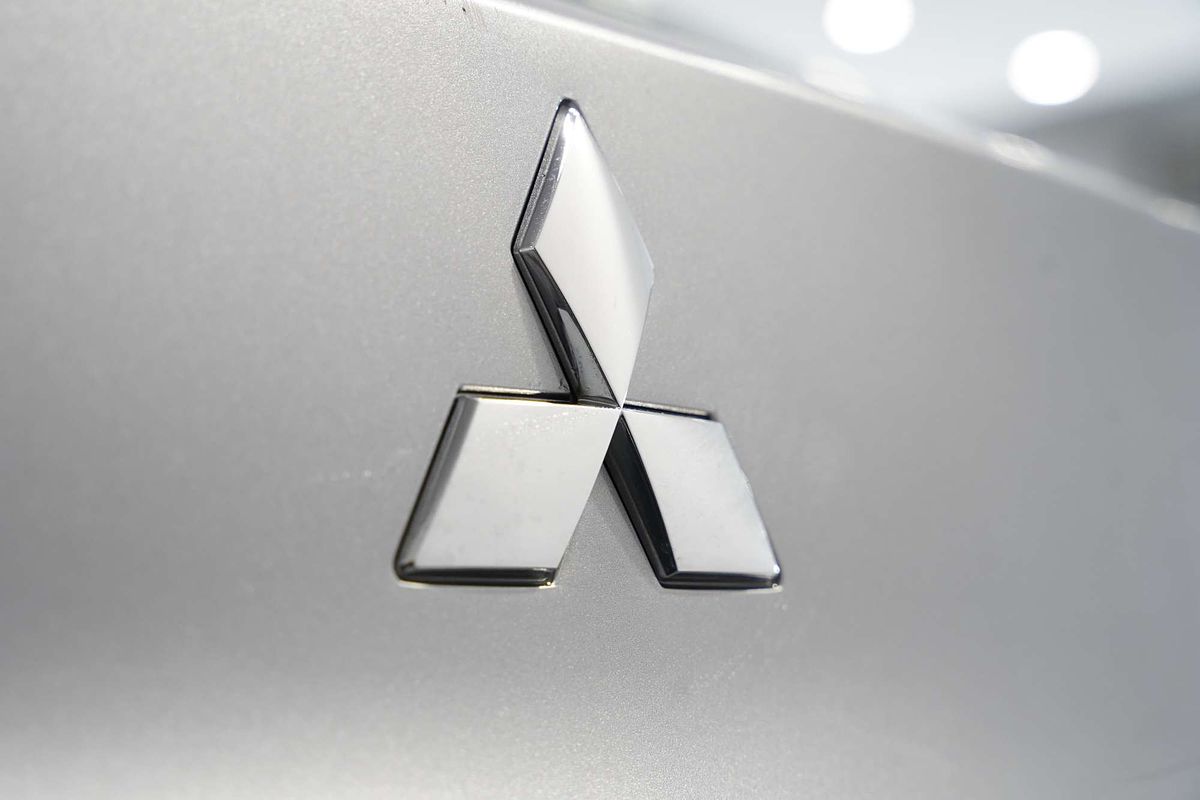 2022 Mitsubishi Eclipse Cross ES YB