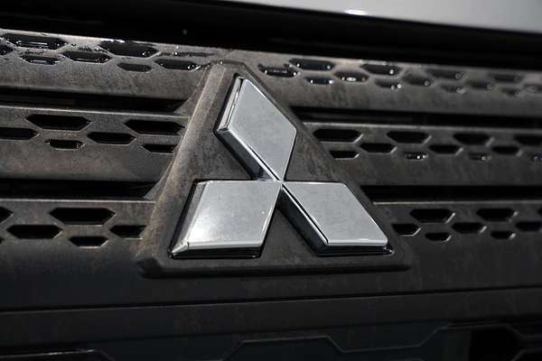 2022 Mitsubishi Eclipse Cross ES YB