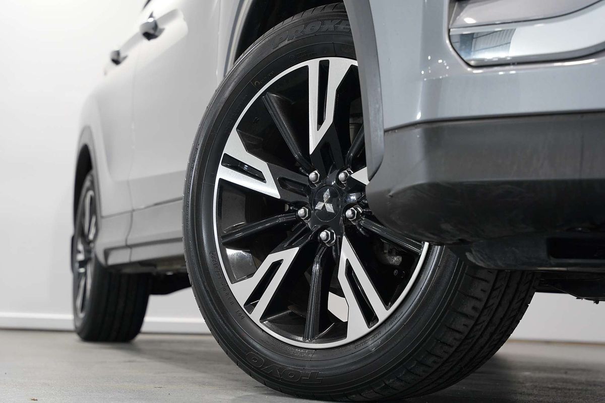 2022 Mitsubishi Eclipse Cross ES YB