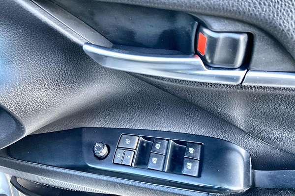 2018 Toyota Camry Ascent ASV70R