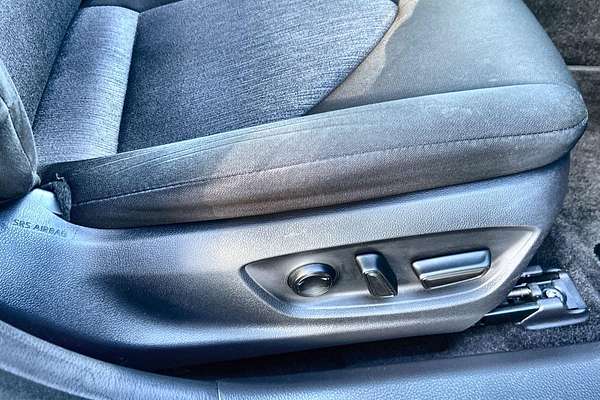 2018 Toyota Camry Ascent ASV70R
